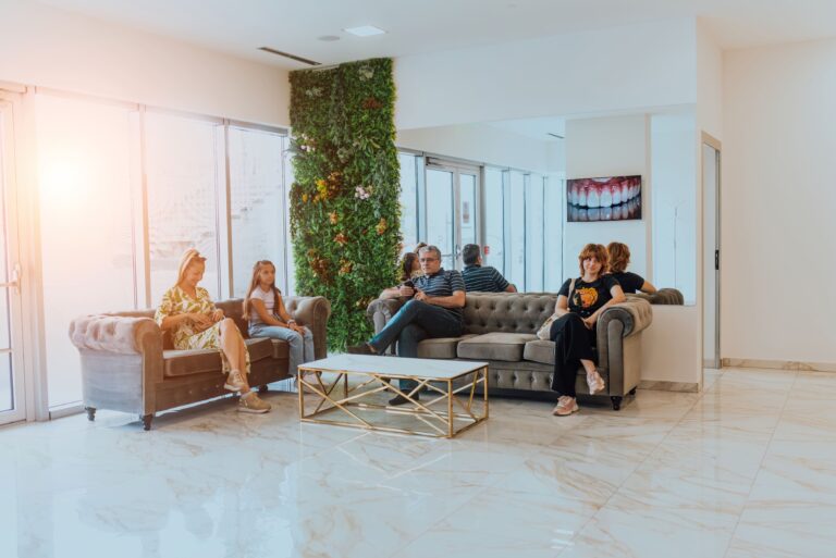 Zubne ljuskice Stomatolog Split